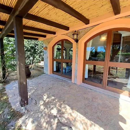 Holiday home Villetta Mirto